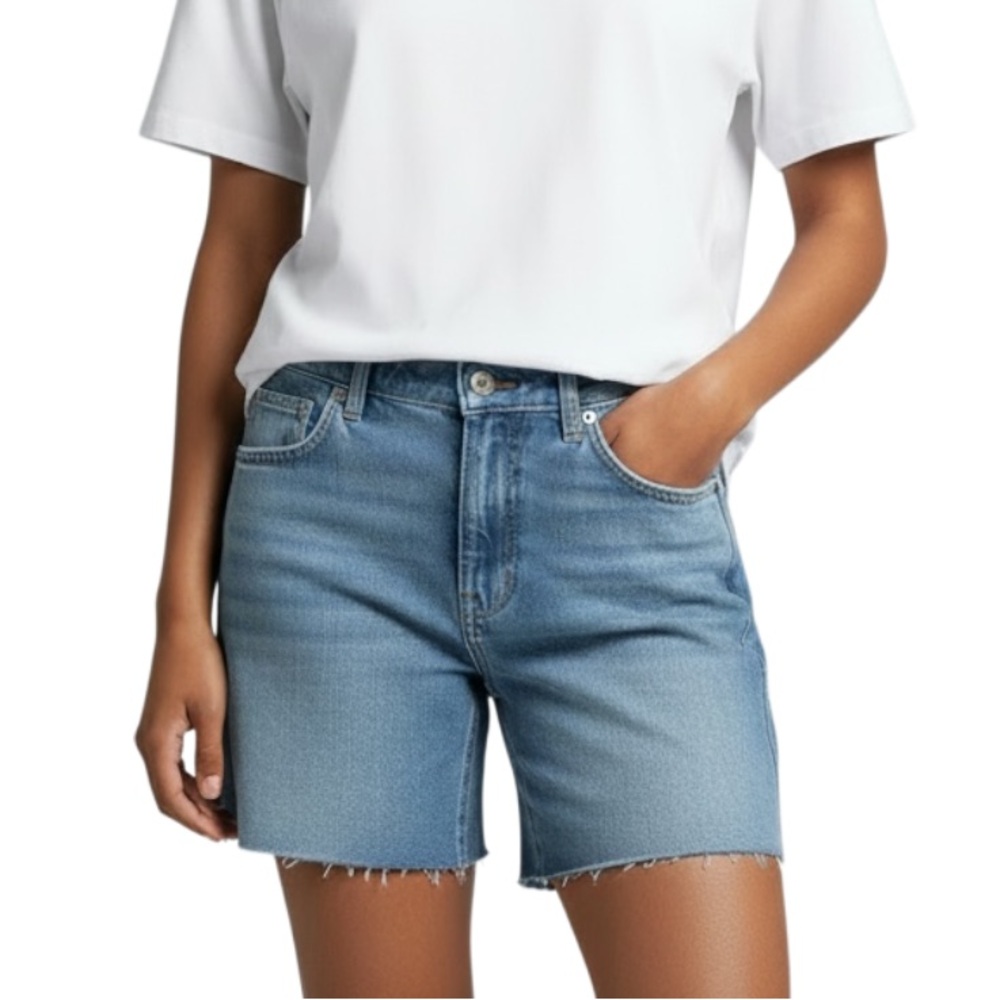 NWT Calvin Klein Jeans Women's High Rise Raw-Hem Denim Shorts Size 12/31